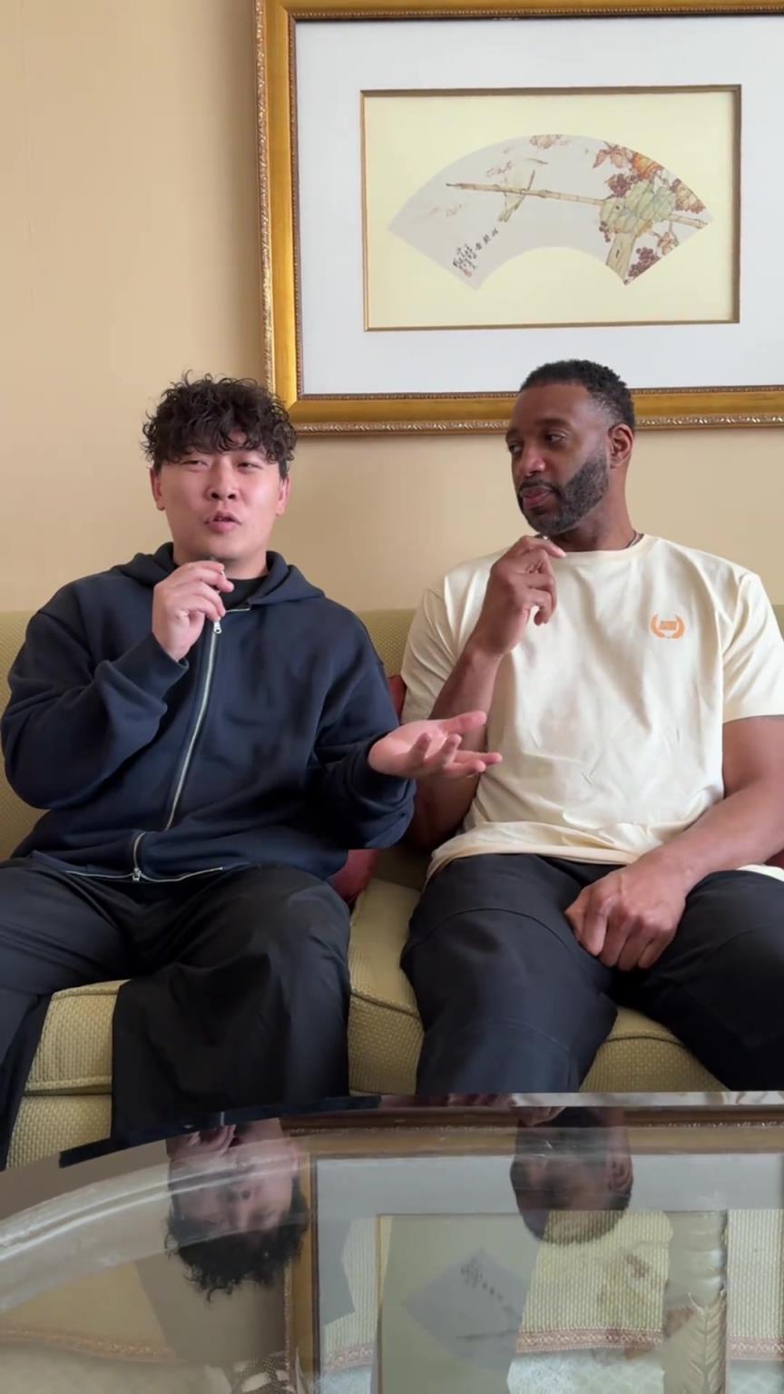 小伙子你真勇啊，在麥迪面前“那個(gè)，那個(gè)”的