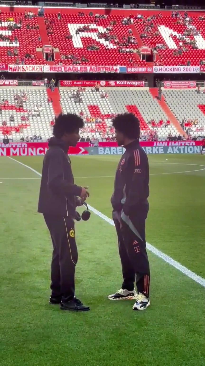 一模一樣的蓬蓬頭！一時(shí)分不清阿德耶米和格納布里了！